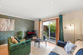 Lovely Central London 2 Bed Parking and Garden